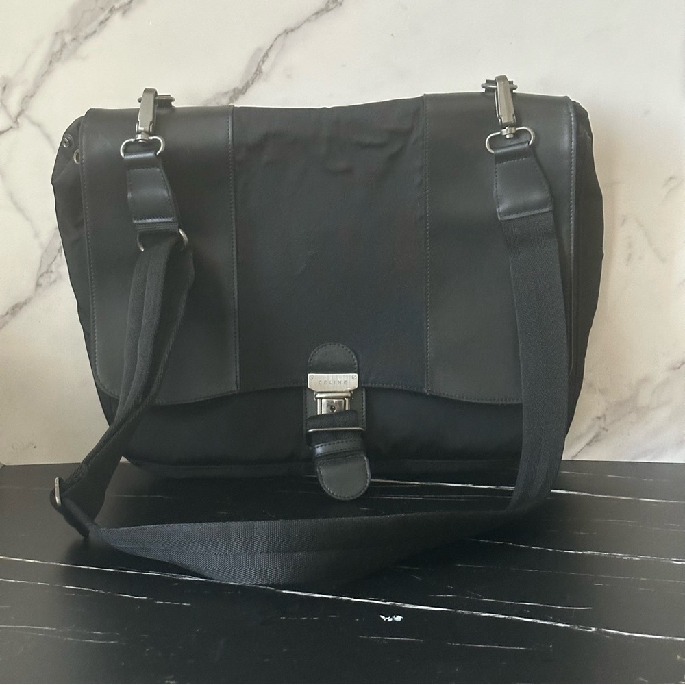 🖤Celine crossbody laptop bag 🖤 - Picture 2 of 8